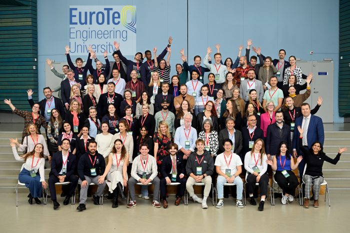 Credit: Bart van Overbeeke